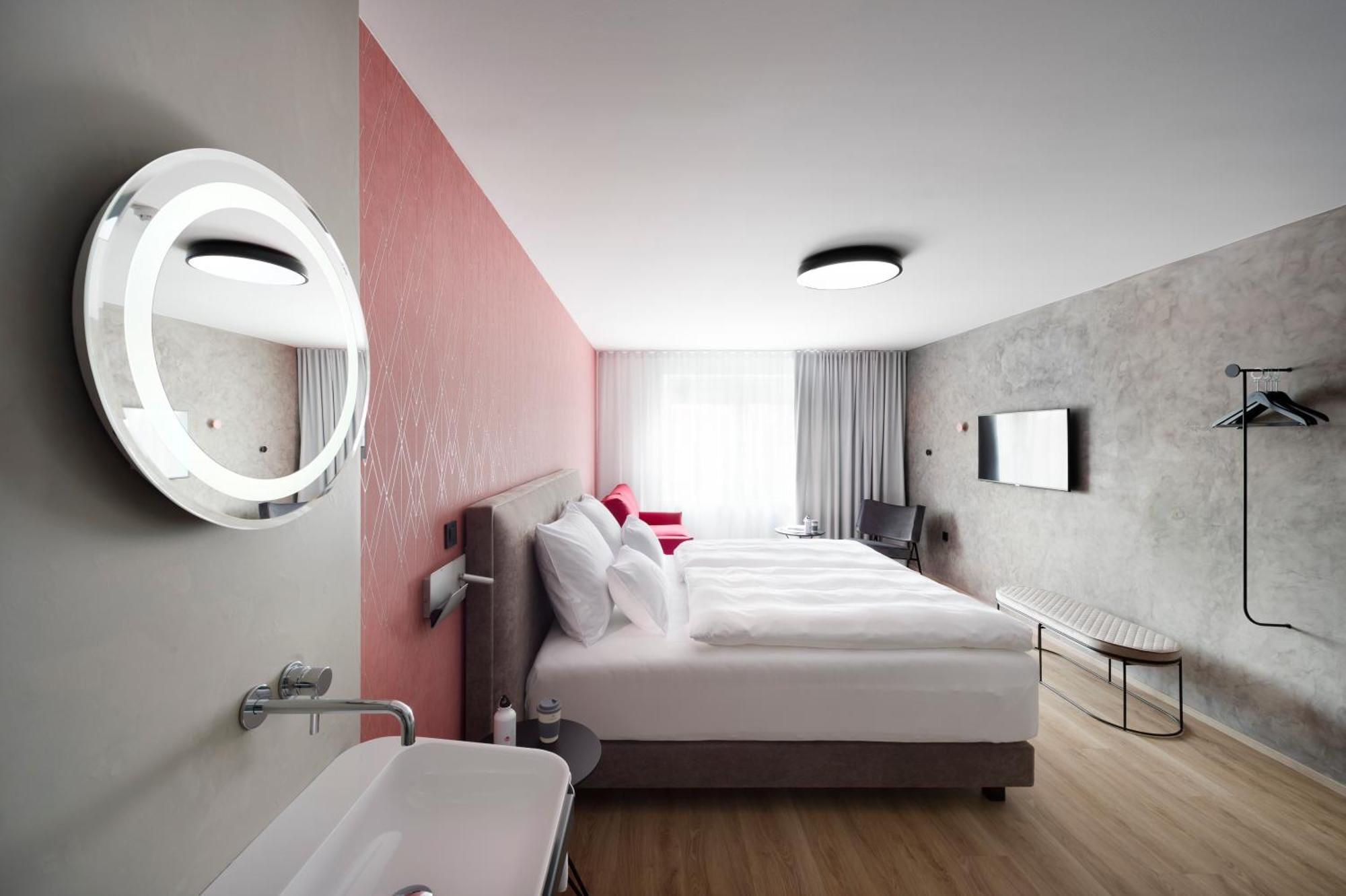 Habitación Doble Superior con sofá cama